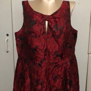 Tommy Hilfiger 16, Red embossed Dress